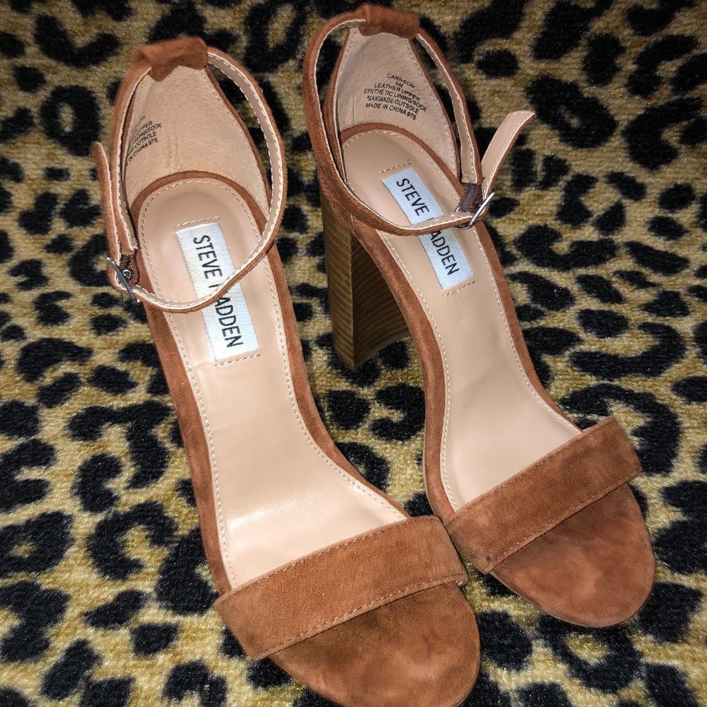 Steve Madden Carrson Suede Ankle Strap Heels Size 6M